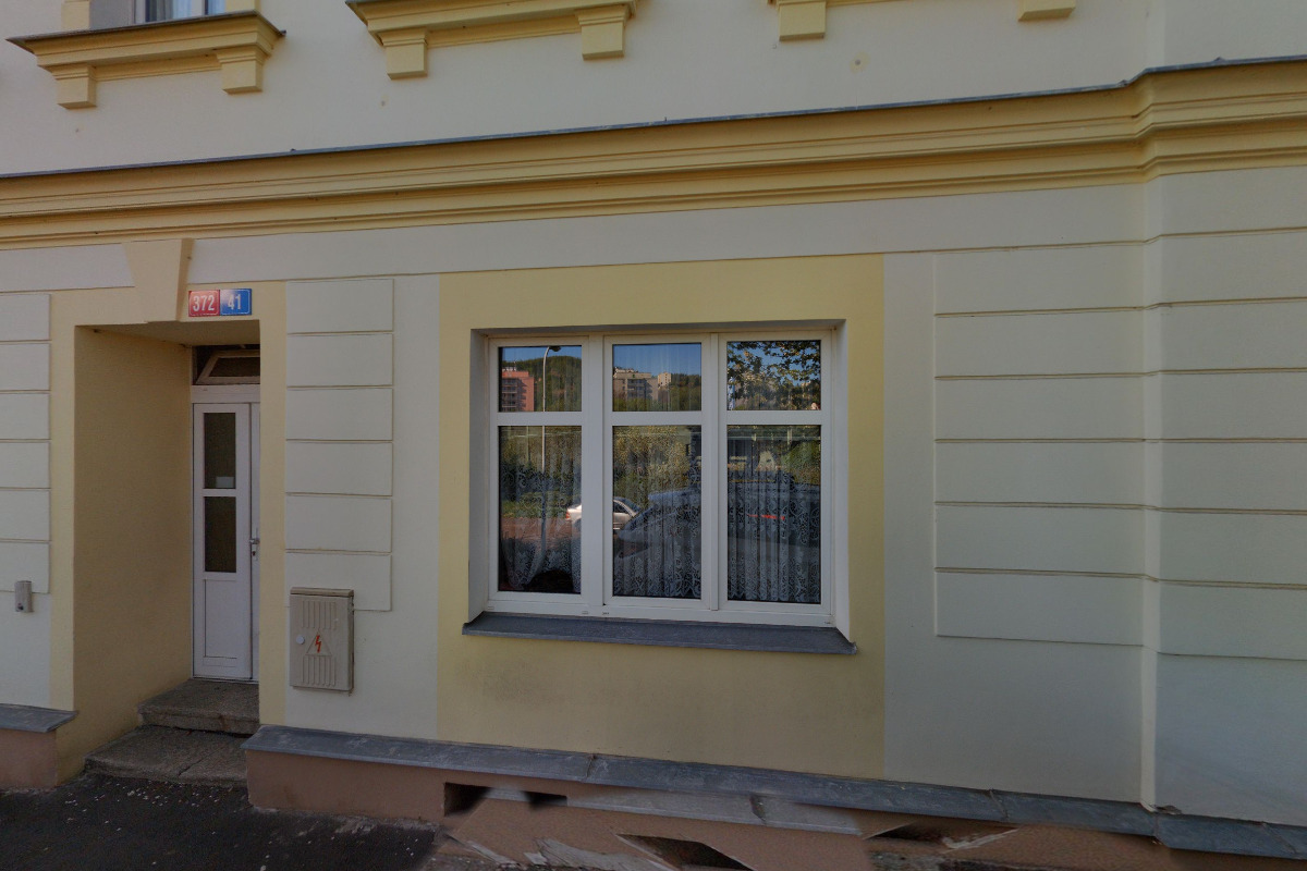 Roots časopis s kořeny