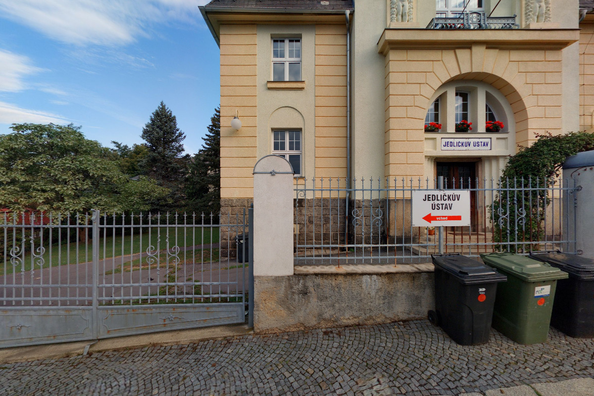 Základní škola a Mateřská škola pro tělesně postižené, Liberec, Lužická 920/7 foto 5