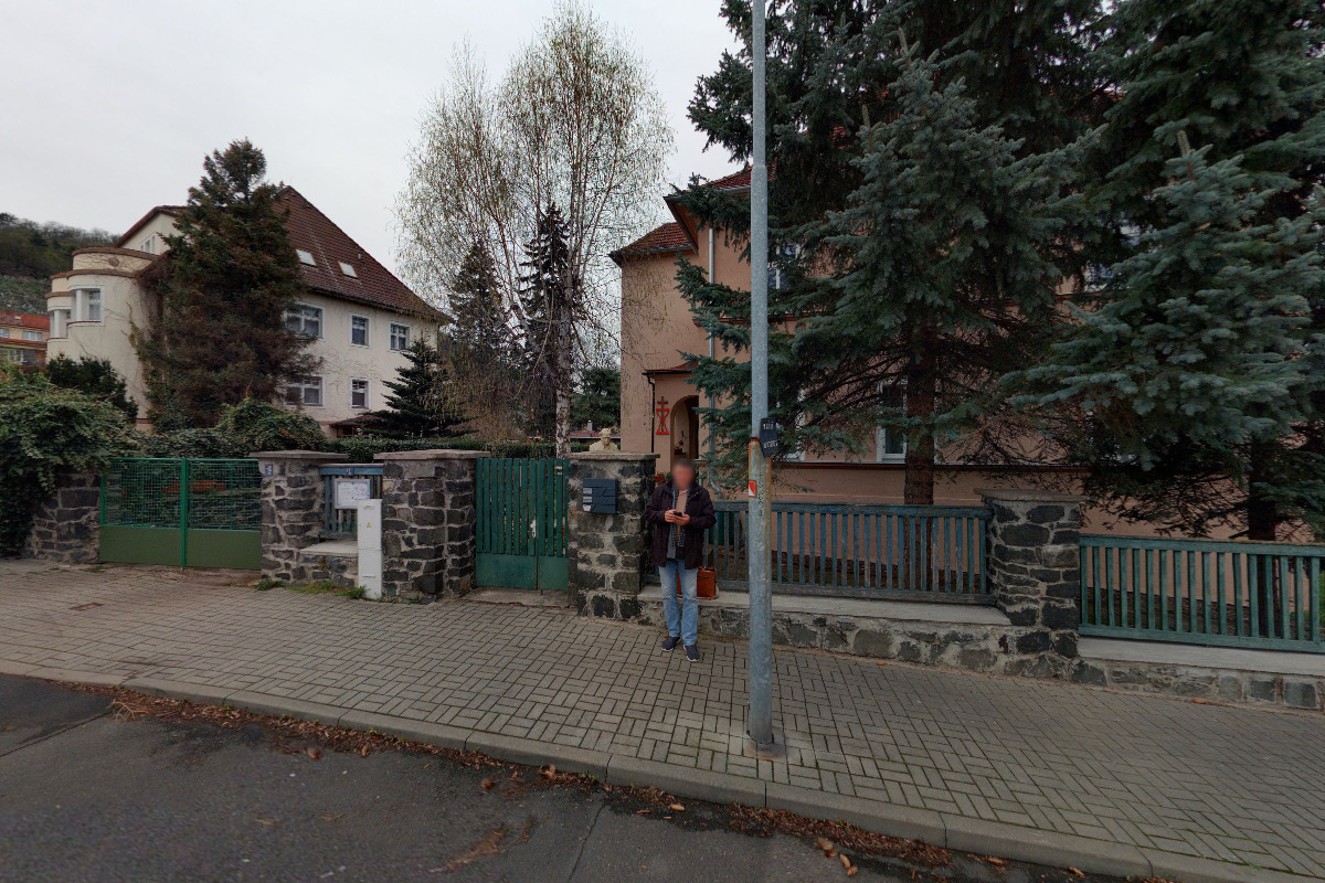 Mortimer English Club