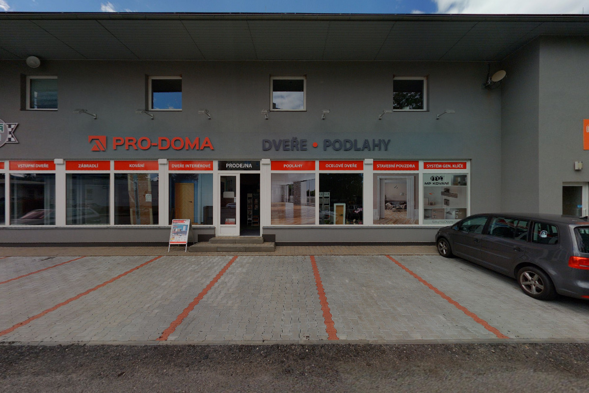 Eva Šarfová foto 1