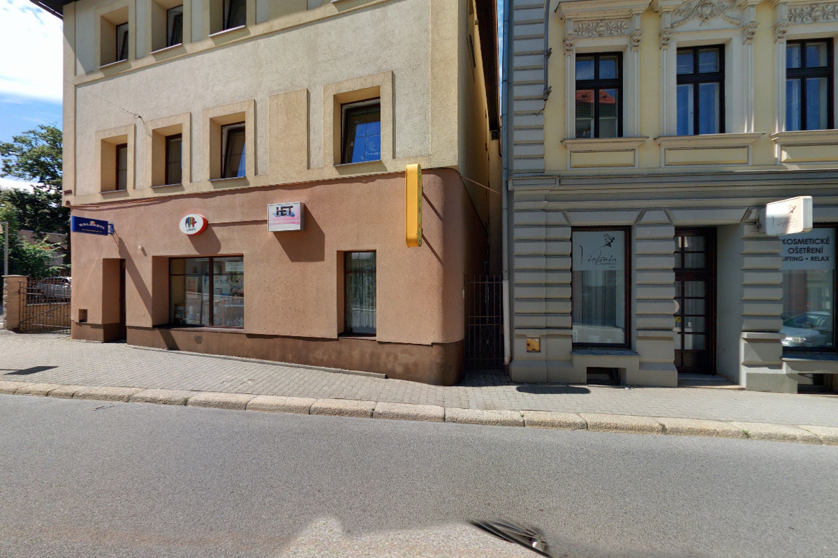 Vladimír Vlček - Prodej barev a laků foto 2