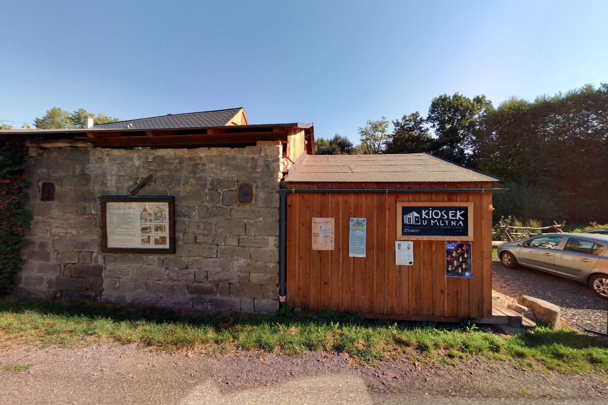 Rychlé občerstvení u Dolánecké lávky