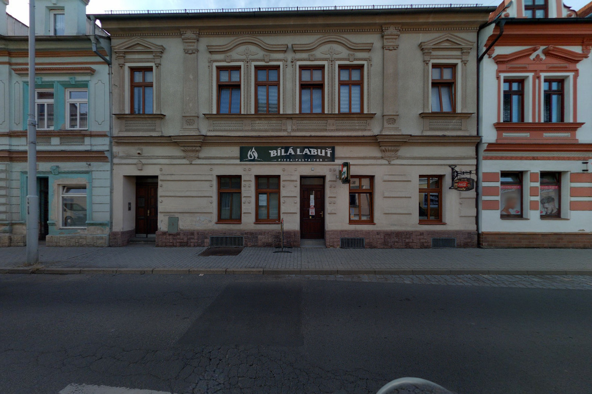 Pizzeria Bílá Labuť foto 6