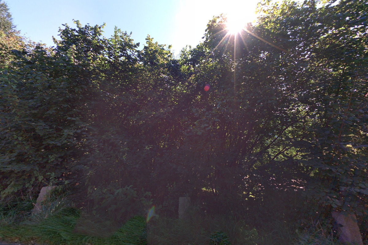 Glass casting studio