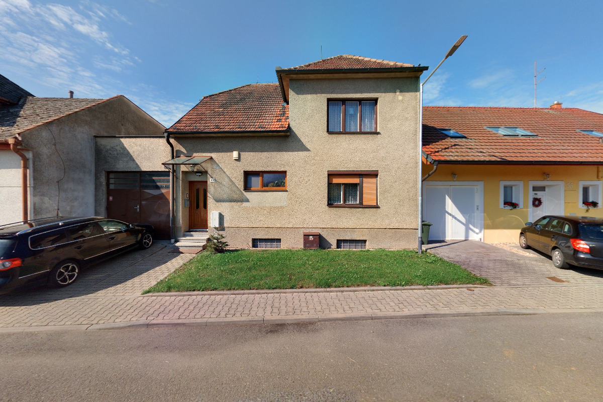 Římskokatolická farnost Zlechov