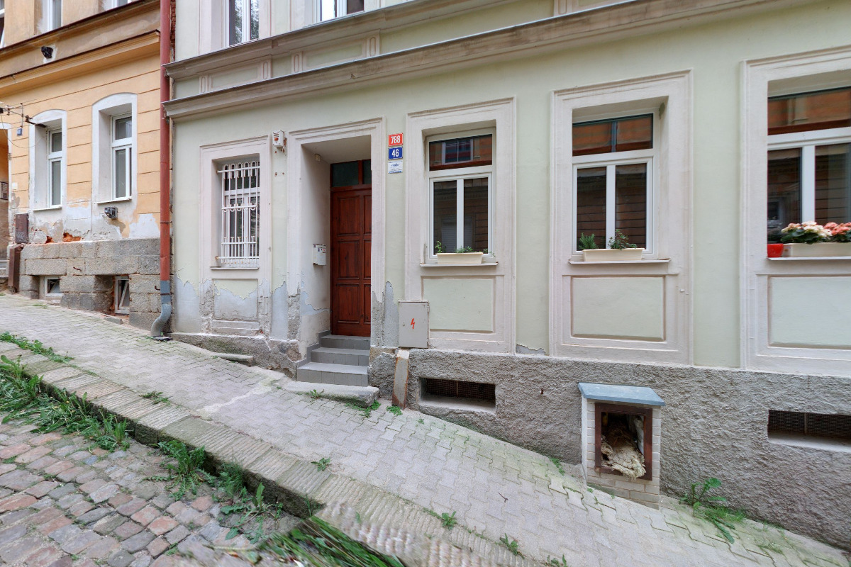 INTEREST KV, spol. s r.o.