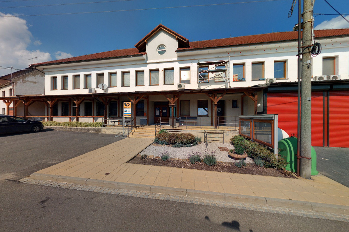 MUDr. Pavel Tomeček