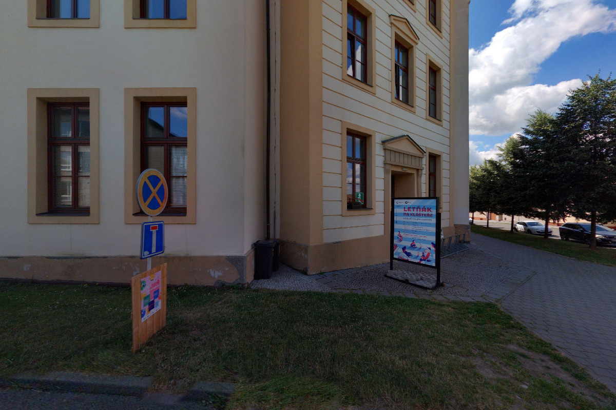 Knihovna Boženy Benešové Napajedla foto 4