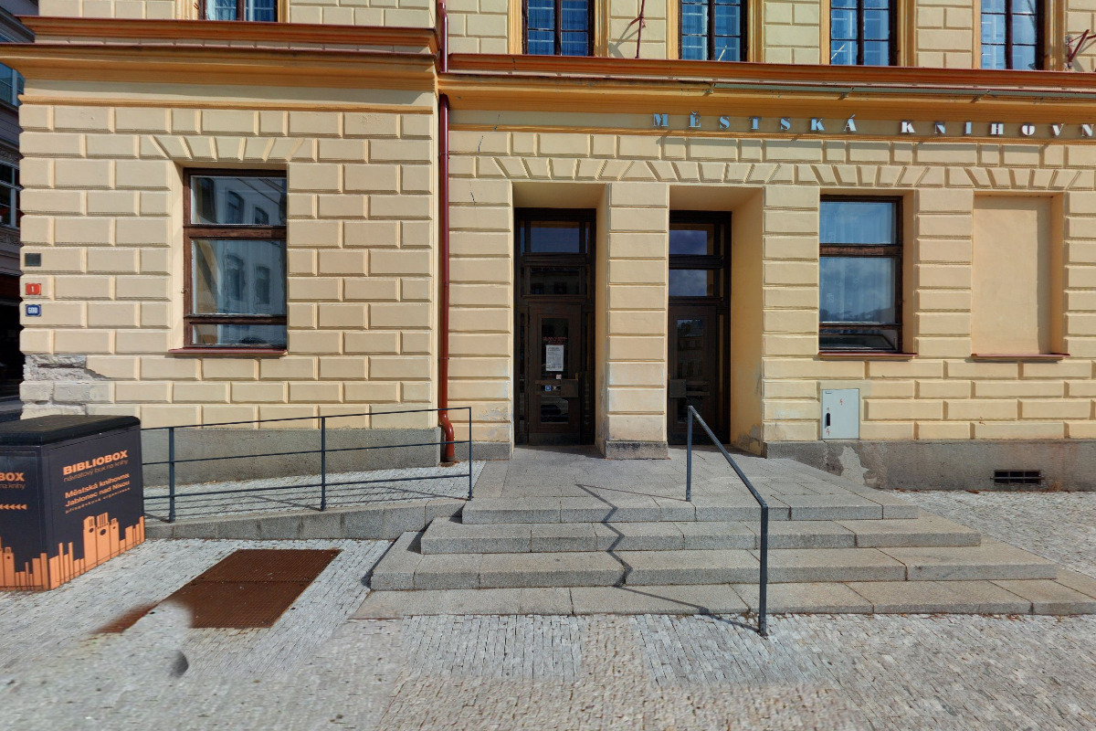 Městská knihovna Jablonec nad Nisou foto 4