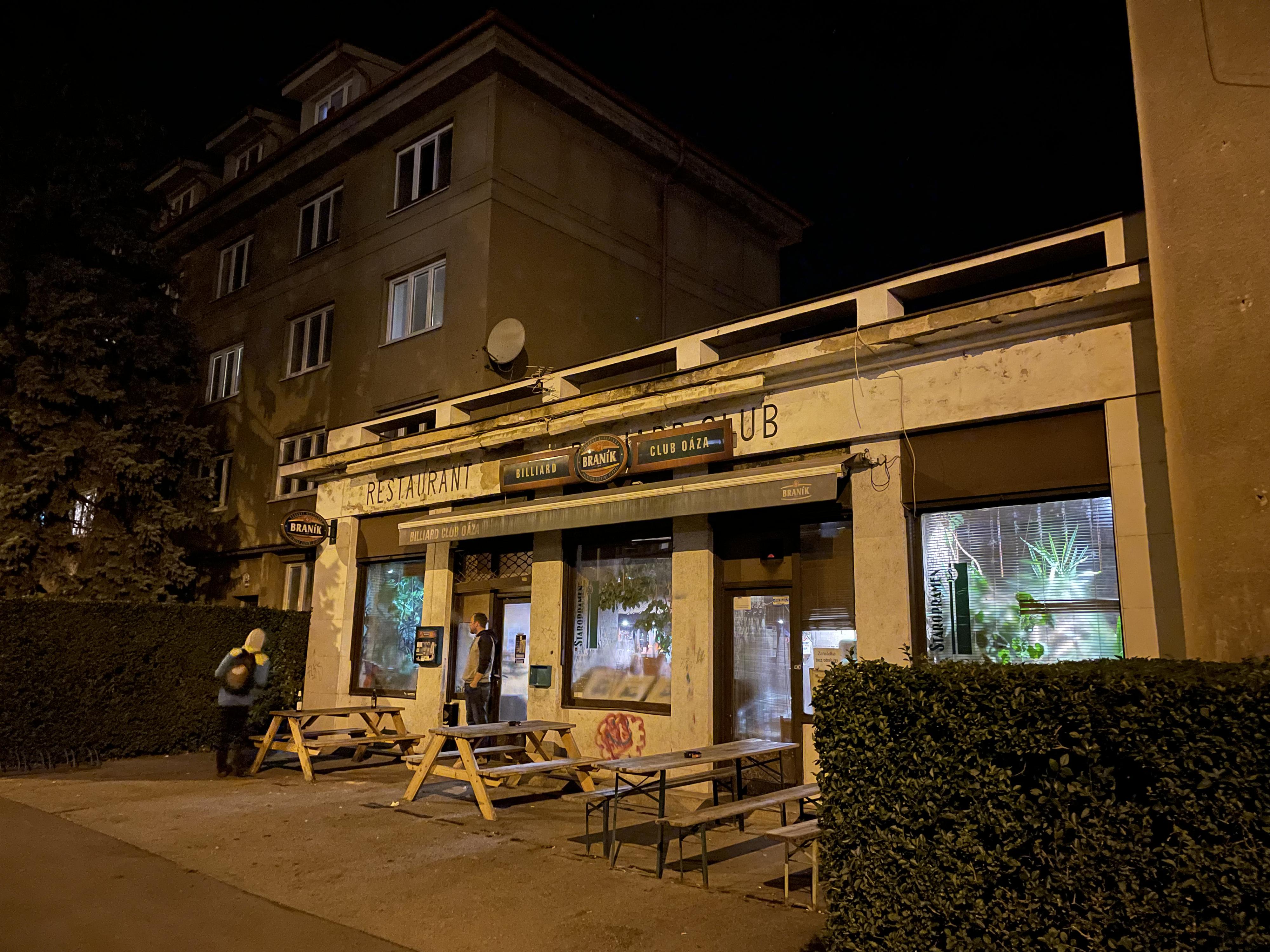 Restaurant Oáza Billiard club foto 2