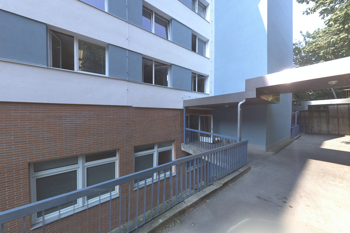 Oddělení ústní, čelistní a obličejové chirurgie - Krajská nemocnice T. Bati