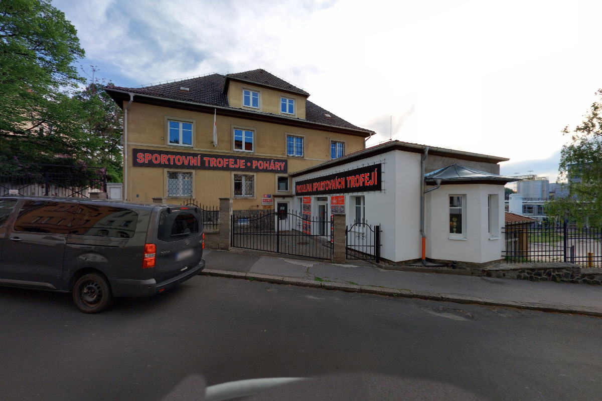 HAINZ - Sportovní trofeje, razítka, štítky foto 3