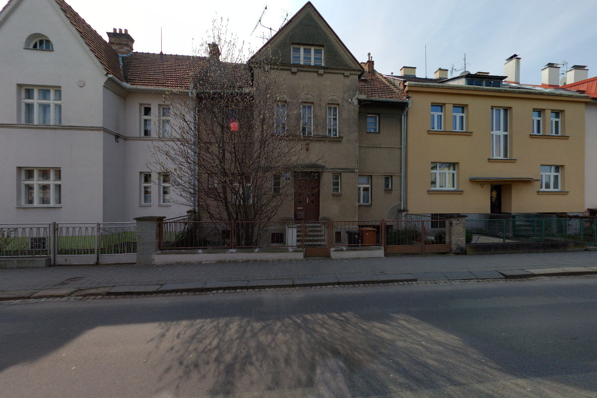 PhDr. Iva Enachescu-Hroncová foto 2