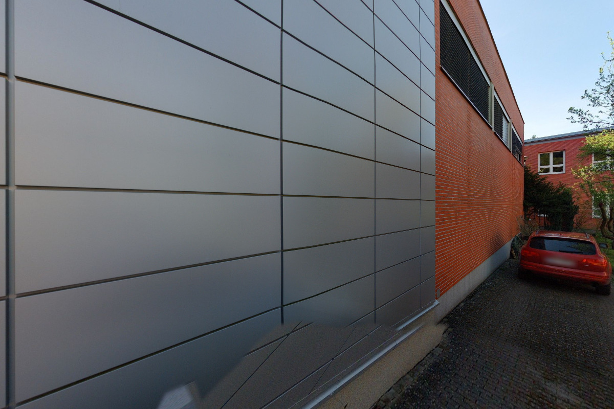 Lineární urychlovač onkologického oddělení - Krajská nemocnice T. Bati