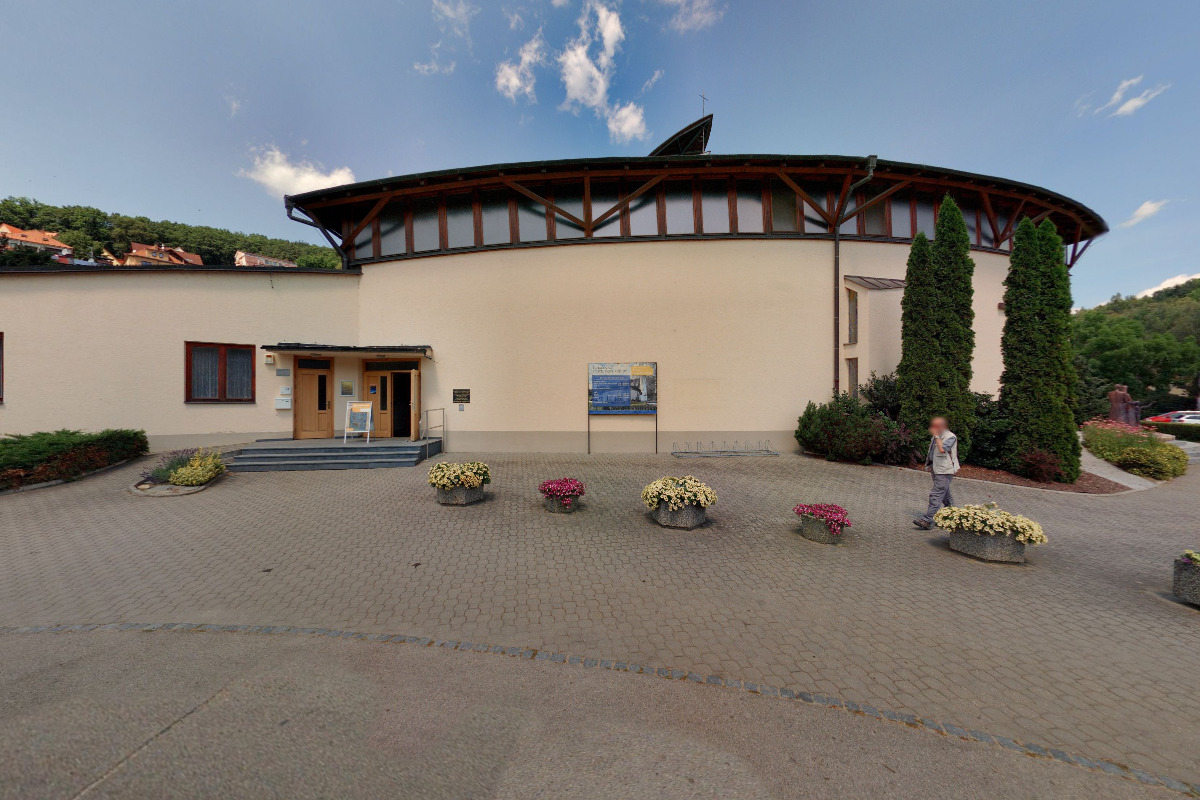 Římskokatolická farnost Luhačovice