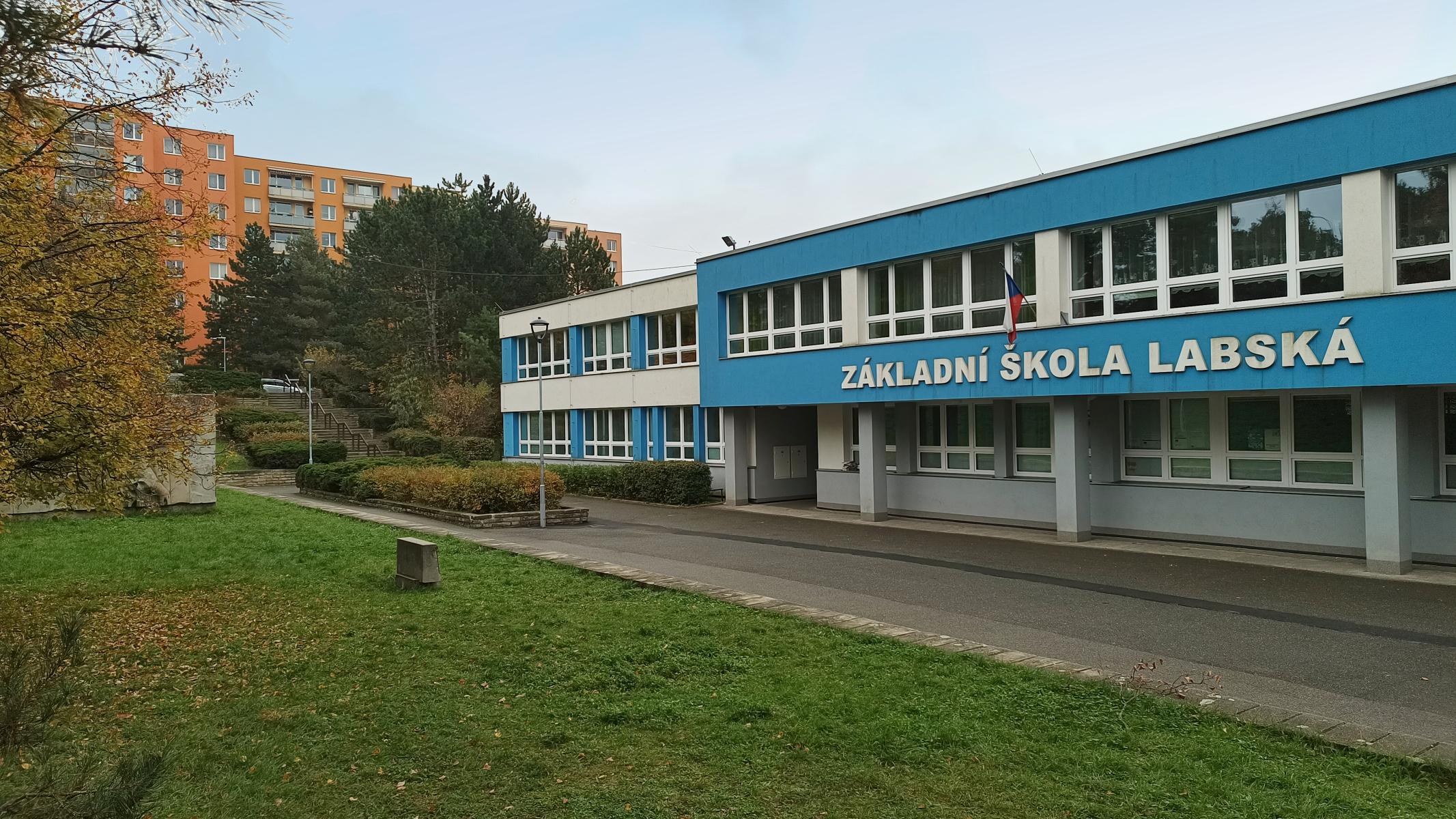 ZŠ, Brno, Labská foto 2