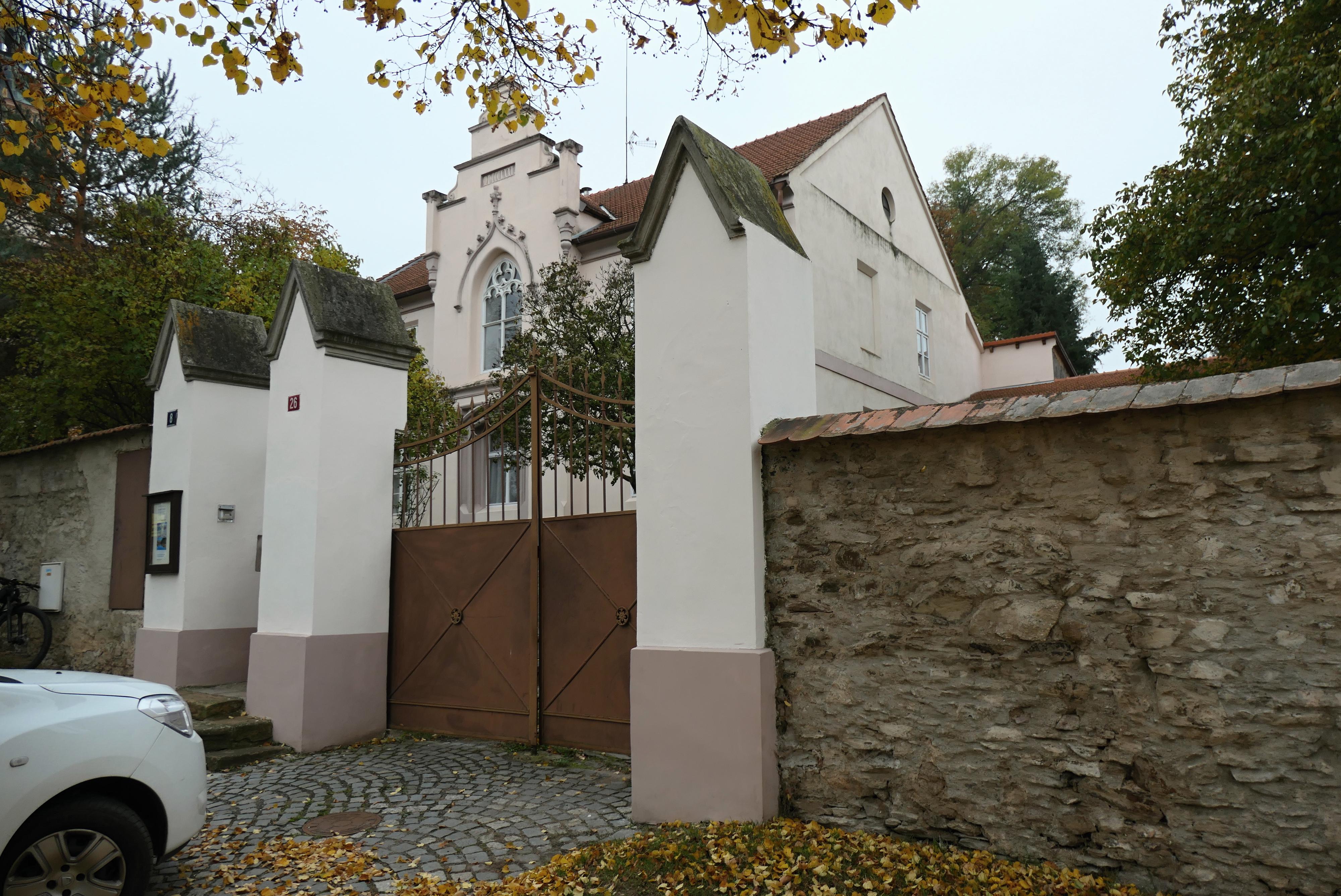 Farní sbor Českobratrské církve evangelické ve Velimi foto 4