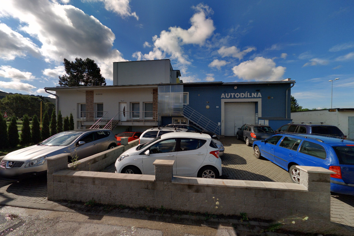 Autodílna Milan Polomík foto 2