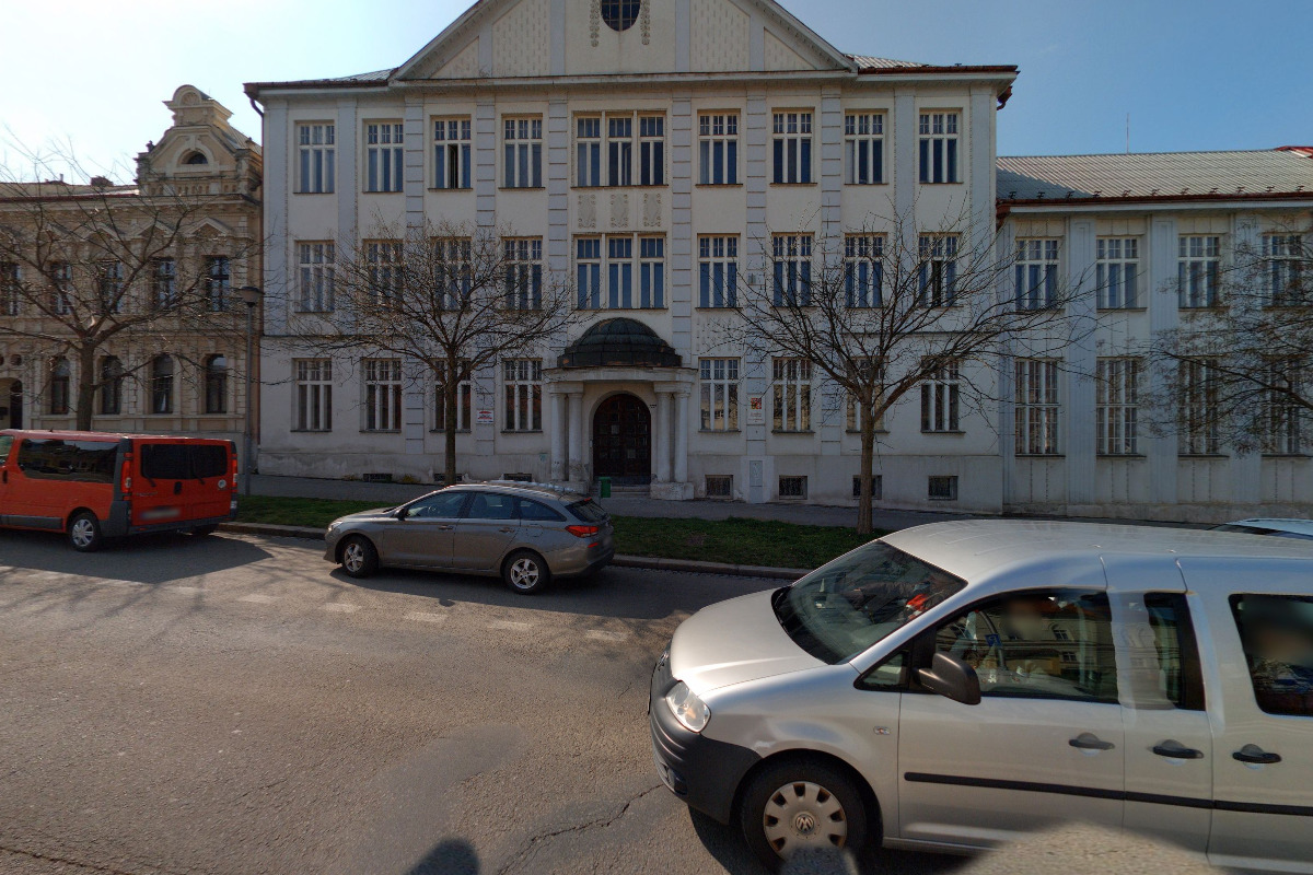 Střední škola podnikatelská a Vyšší odborná škola, s.r.o. foto 2