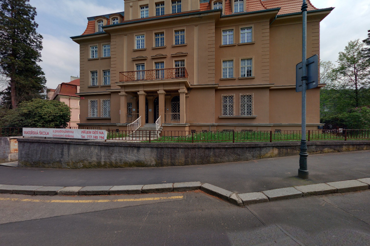 PRESTIGE TRAVEL, s.r.o.