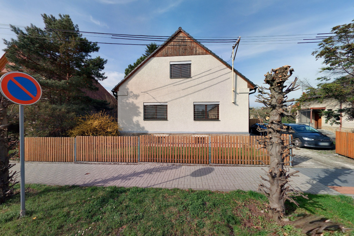 Okrašlovací a zábavní spolek