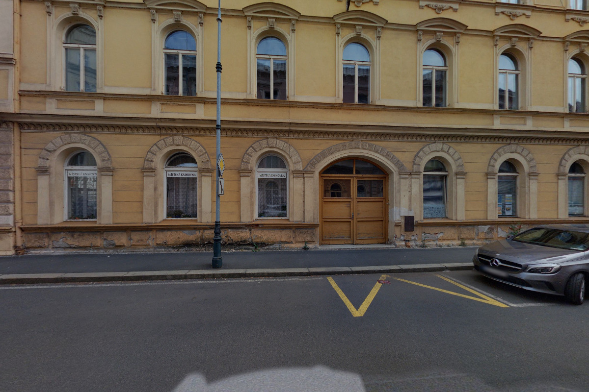 Městská knihovna Karlovy Vary foto 2