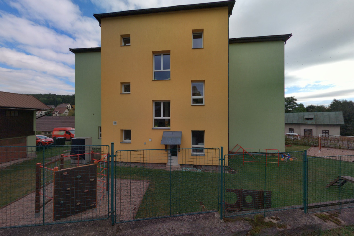 ZŠ a MŠ Mříčná foto 2
