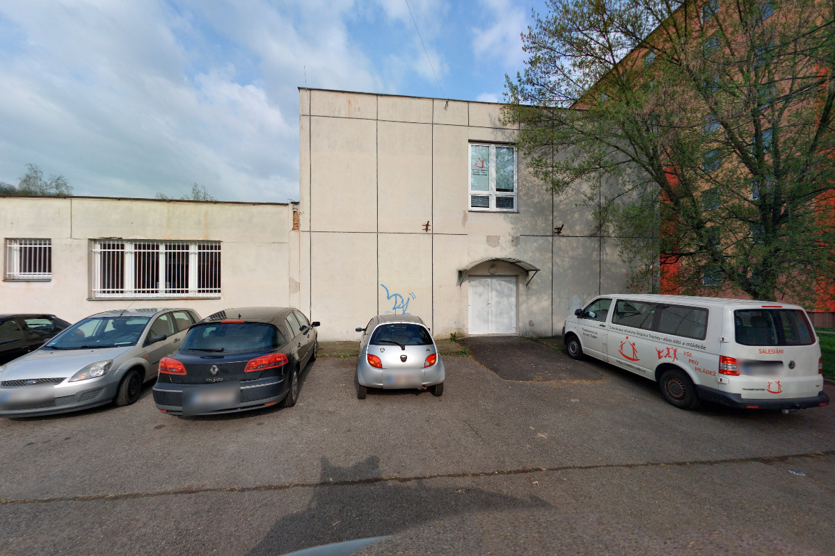 Salesiánské středisko Štěpána Trochty - dům dětí a mládeže foto 2