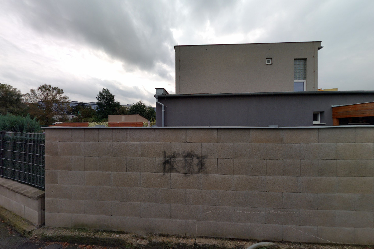 DECRO BZENEC, spol. s r.o.