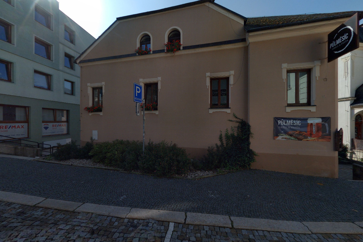 Restaurace Půlměsíc