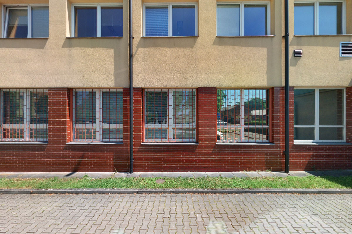 Policie ČR - Obvodní oddělení Rožnov pod Radhoštěm foto 3