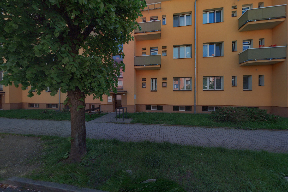 Taxi Vsetín Daniel Mikeš Přeprava osob 8+1 foto 2