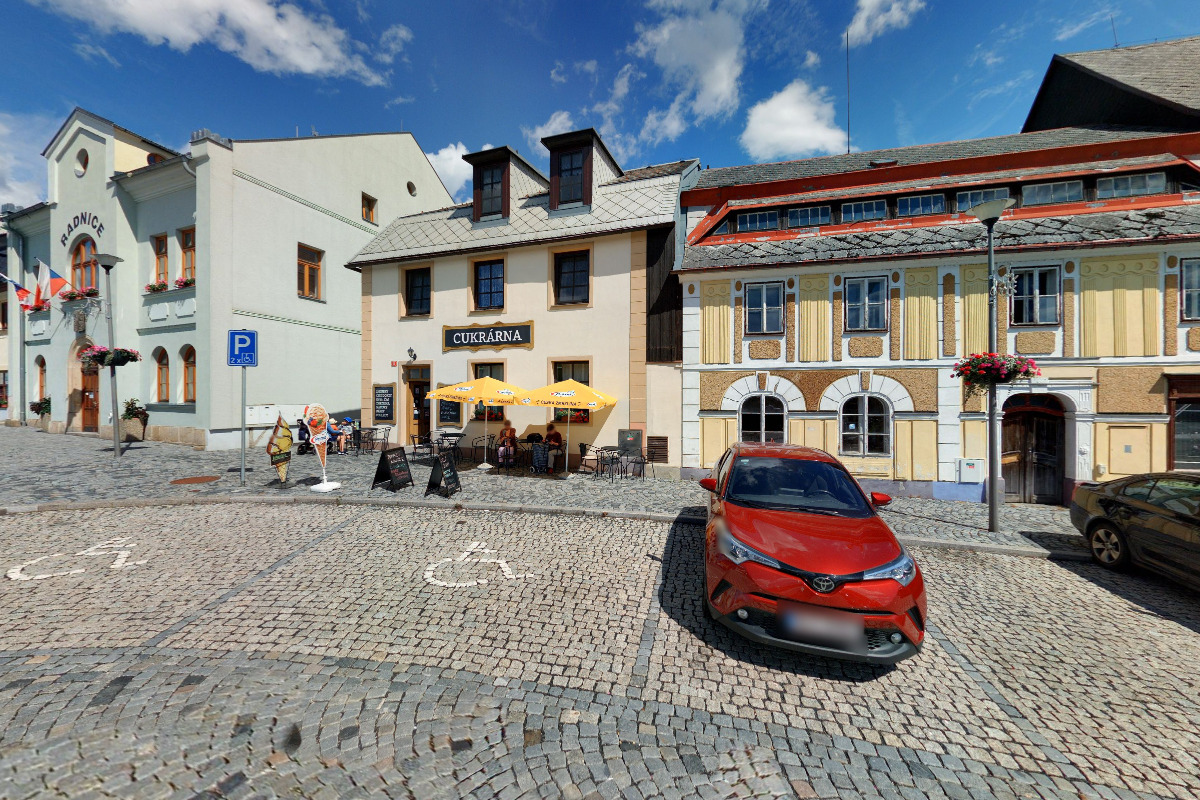 Cukrárna Na náměstí Míru 17