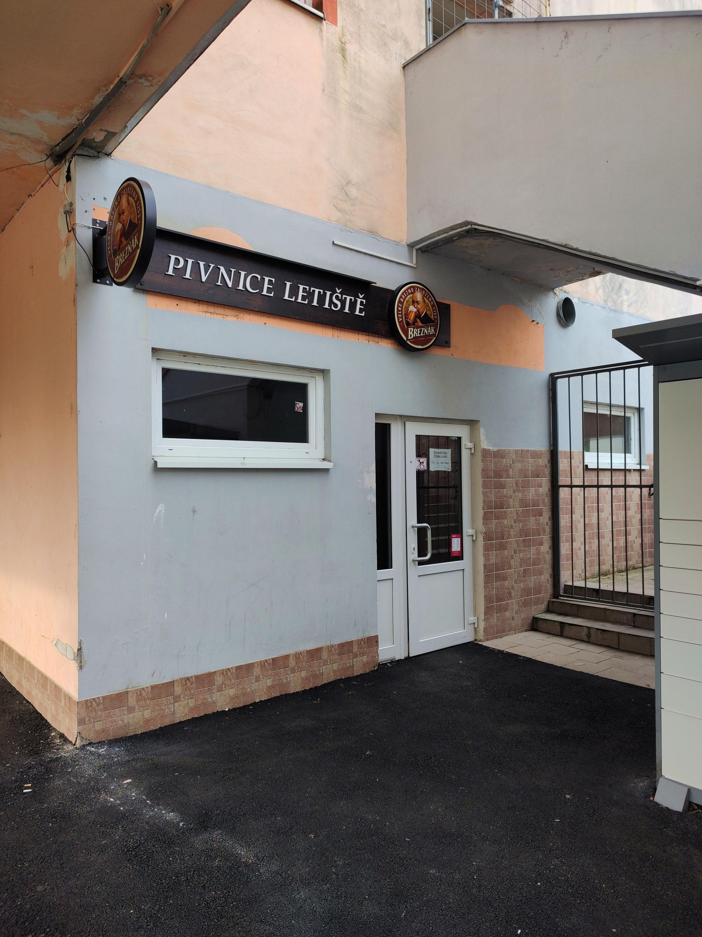 PIVNICE LETIŠTĚ foto 3