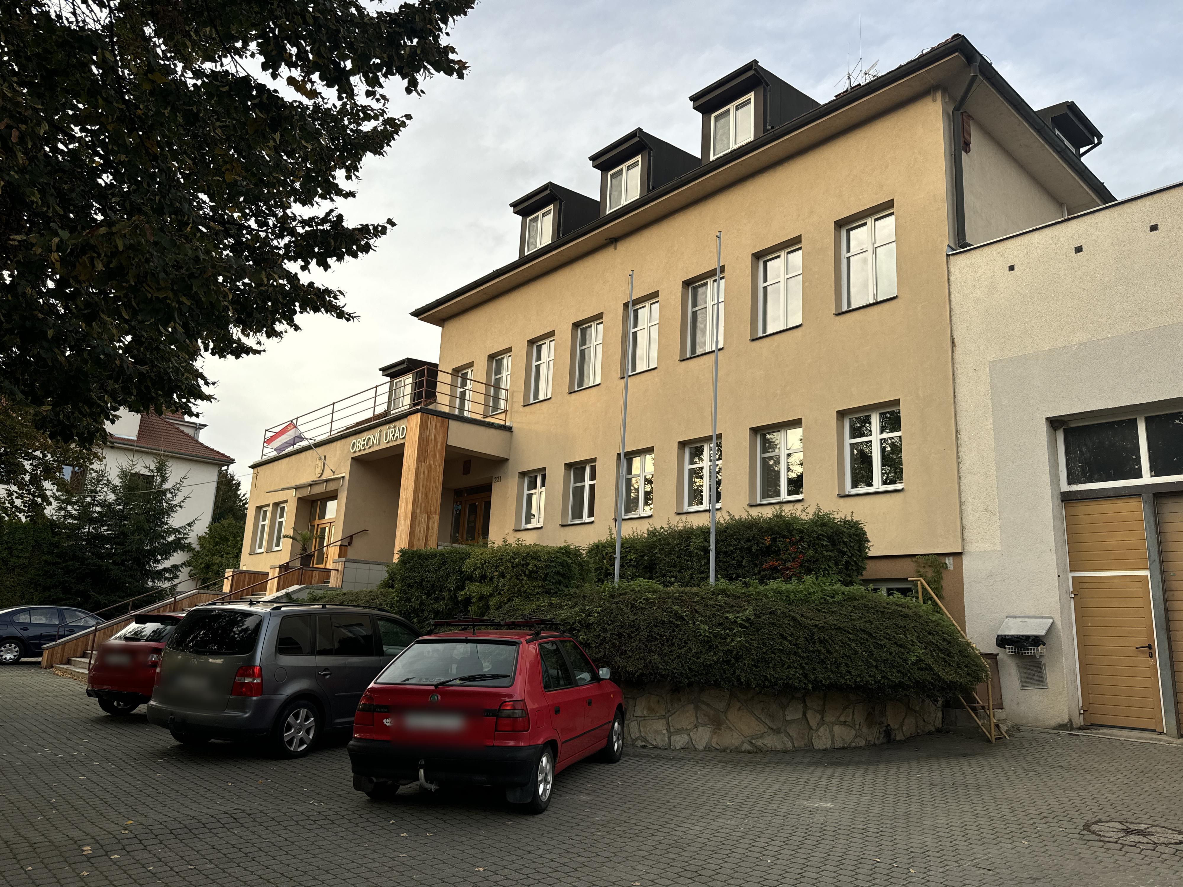 Velehrad - obecní úřad foto 2