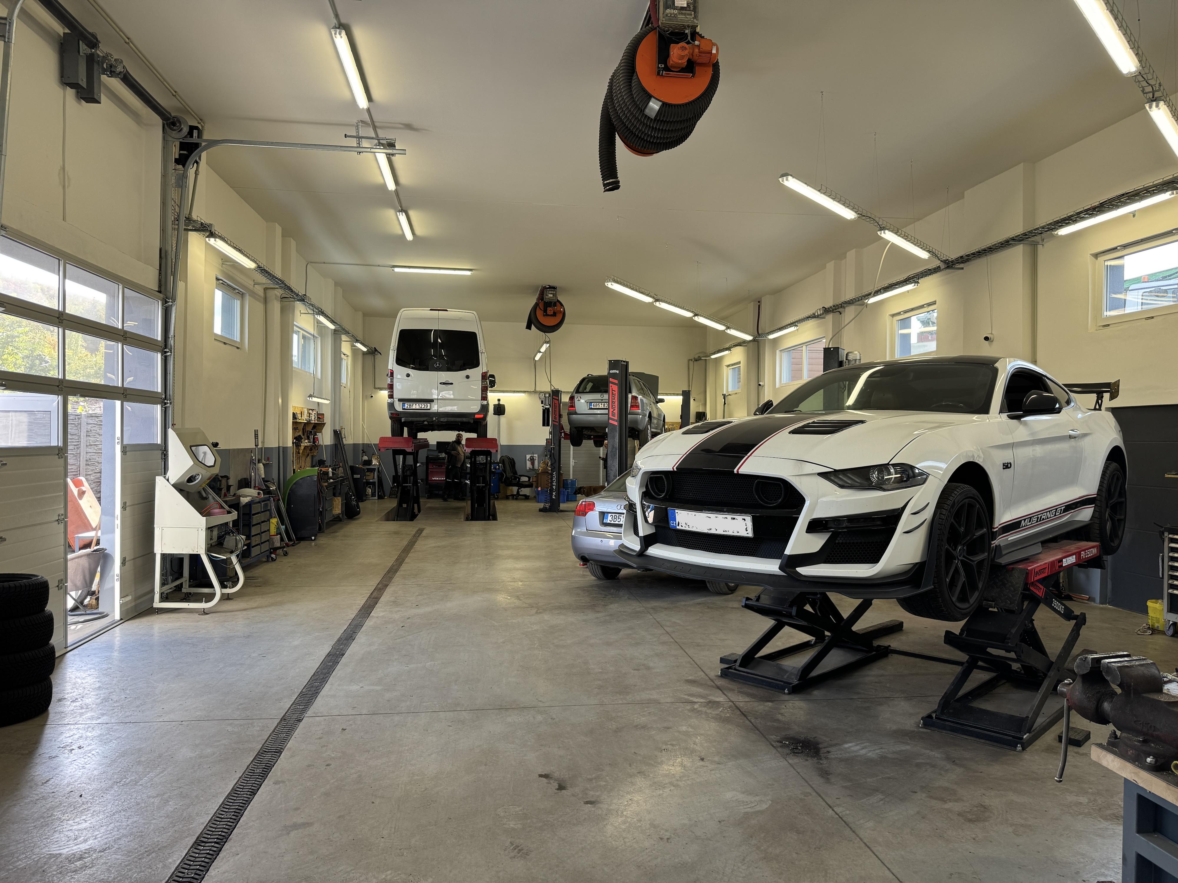 Autoservis a pneuservis Krenda foto 2