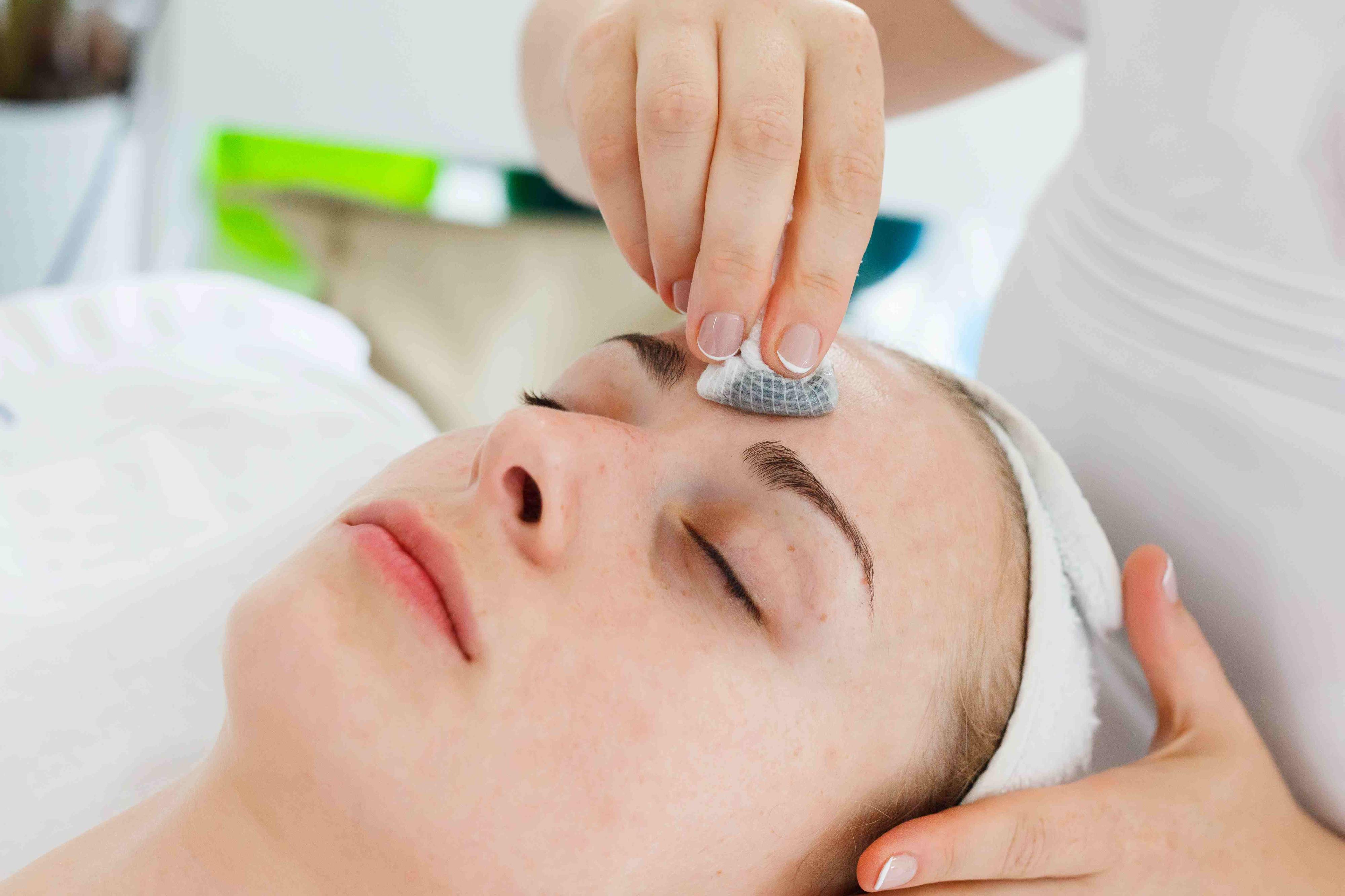 Pure Beauty by Suzi - Private Spa Clinic foto 5