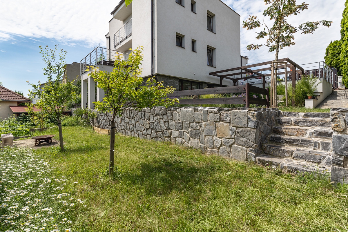 Ateliér GROSOŠOVÁ / zahradní a krajinářská architektura foto 4