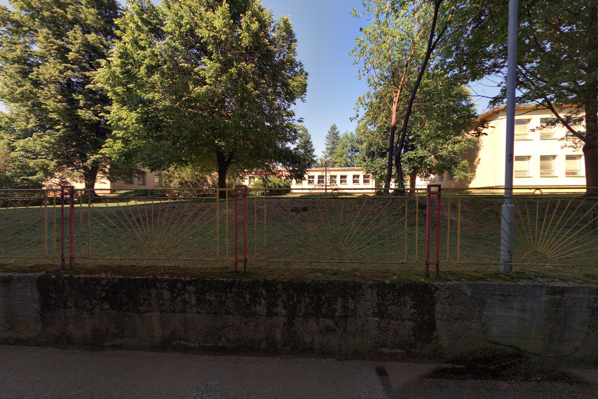 ZŠ Záhumení, Rožnov pod Radhoštěm foto 4