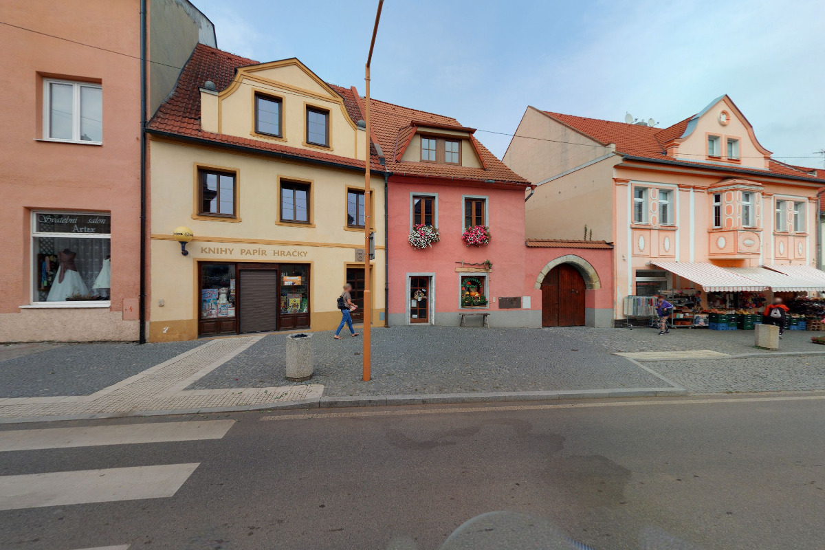 Rodinné květinářství Postoloprty foto 6