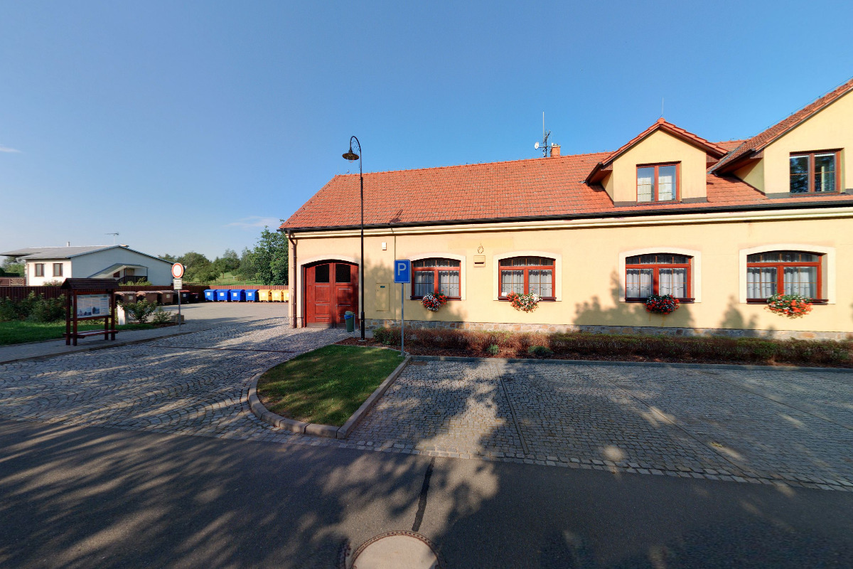 Obecní knihovna Hradčany