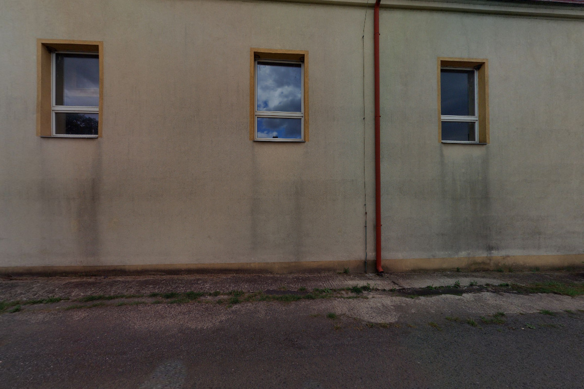 No. 1 Family, komanditní společnost