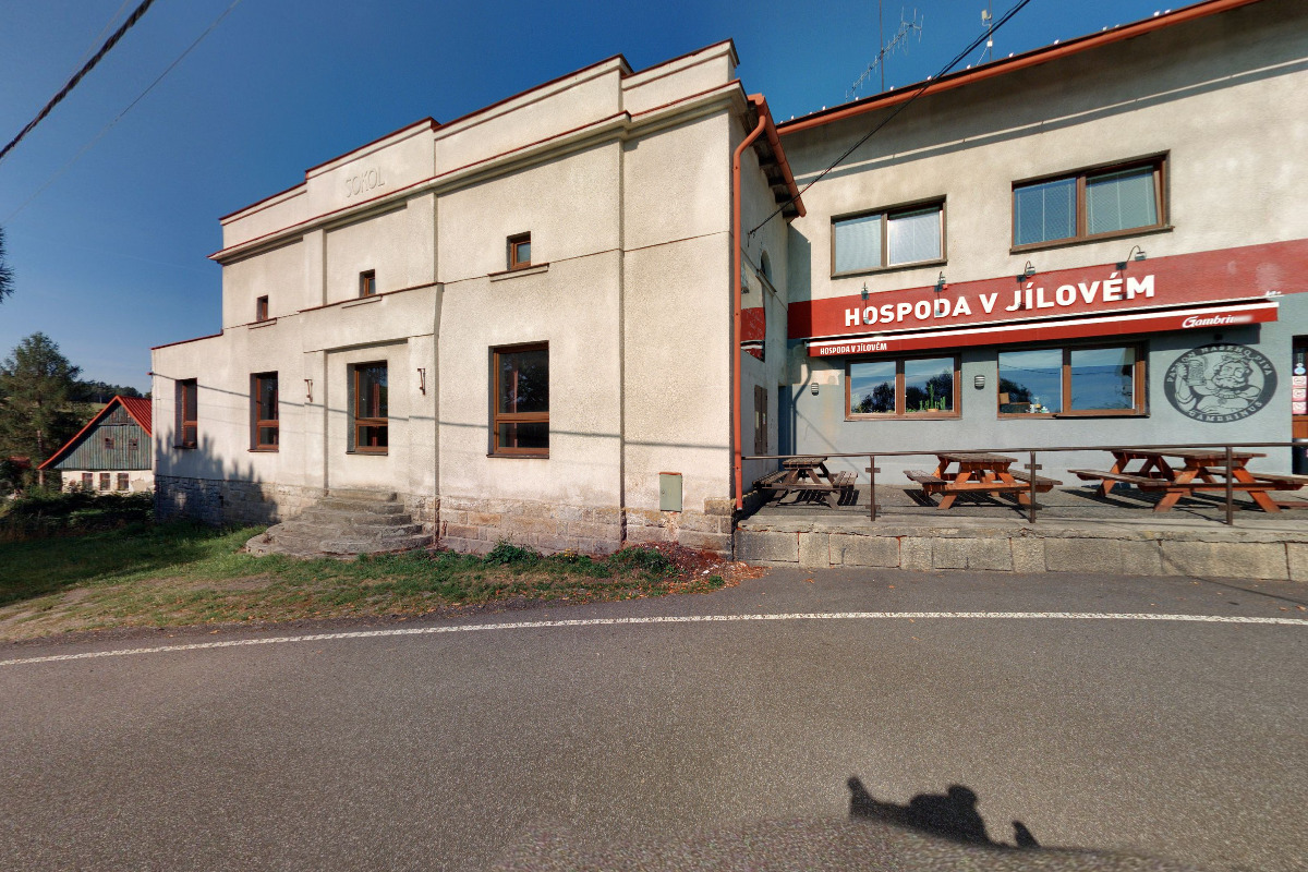 HOSPODA V JÍLOVÉM