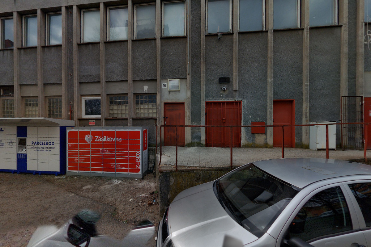 MONETA Money Bank bankomat foto 2