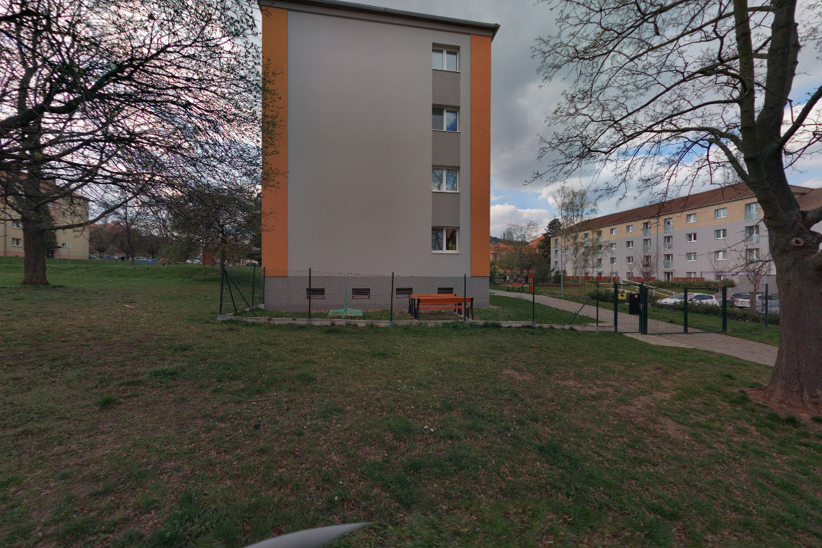 SUOMI - HALL, společnost s ručením omezeným foto 1