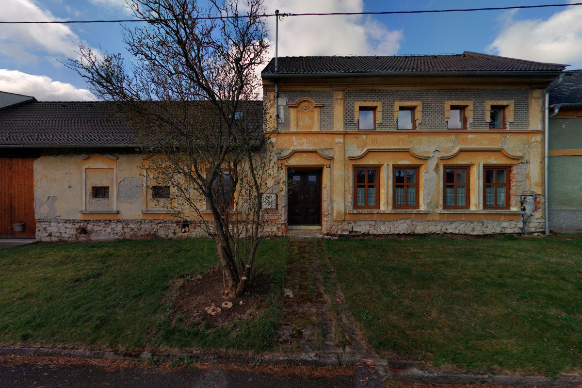 ATYKS - výroba nerezových schodišť a zábradlí