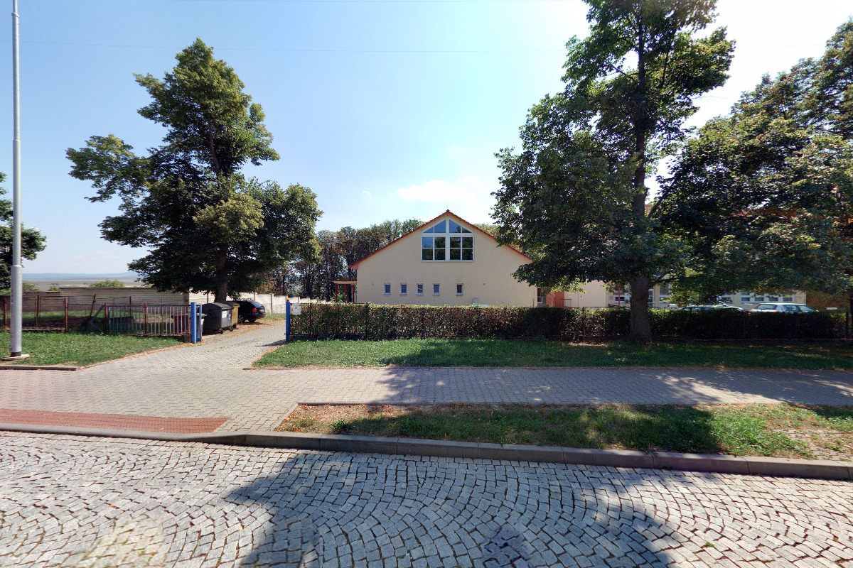 SŠ - Centrum odborné přípravy technické Uherský Brod - Školní jídelna foto 2