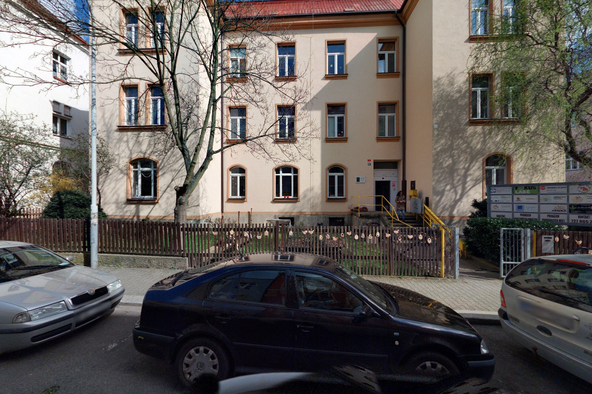 Cesta do světa, pobočný spolek Slunečnice