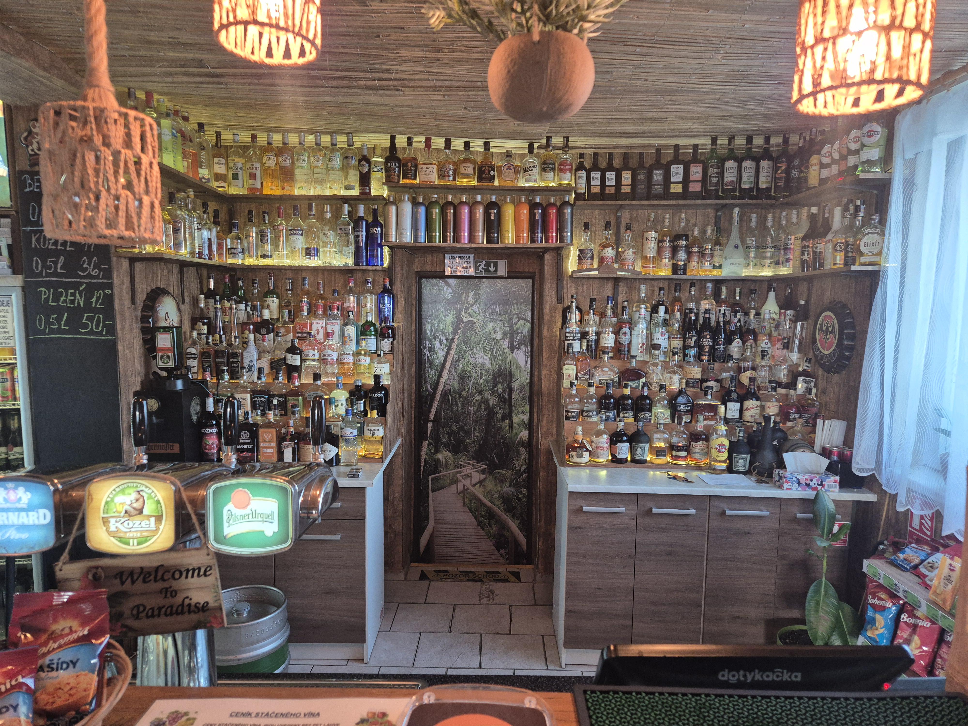 PARADISE BAR foto 2