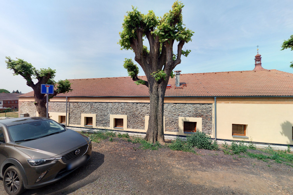 Komunitní centrum Kostomlaty pod Milešovkou foto 2